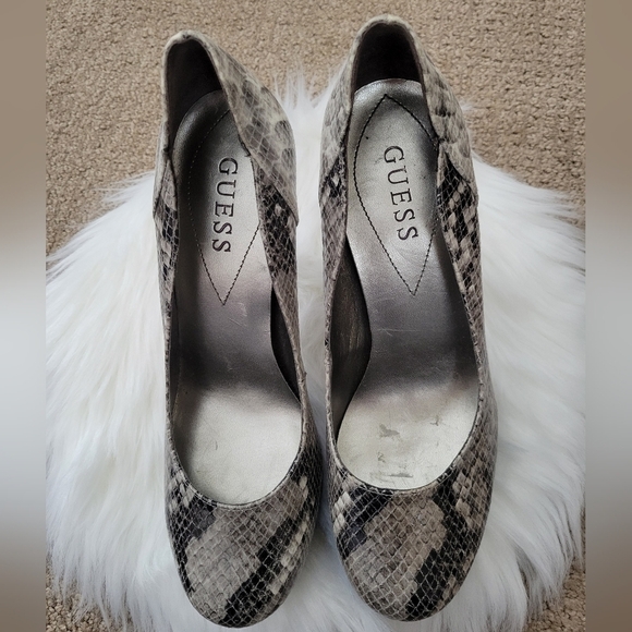 Guess Gwynn Snake Print Platform Heels - Picture 5 of 8